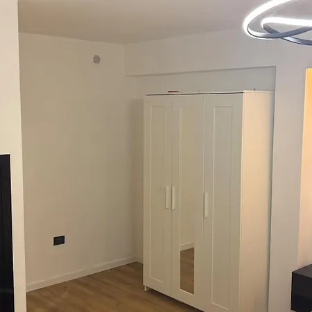 Mistral 157 Apartman